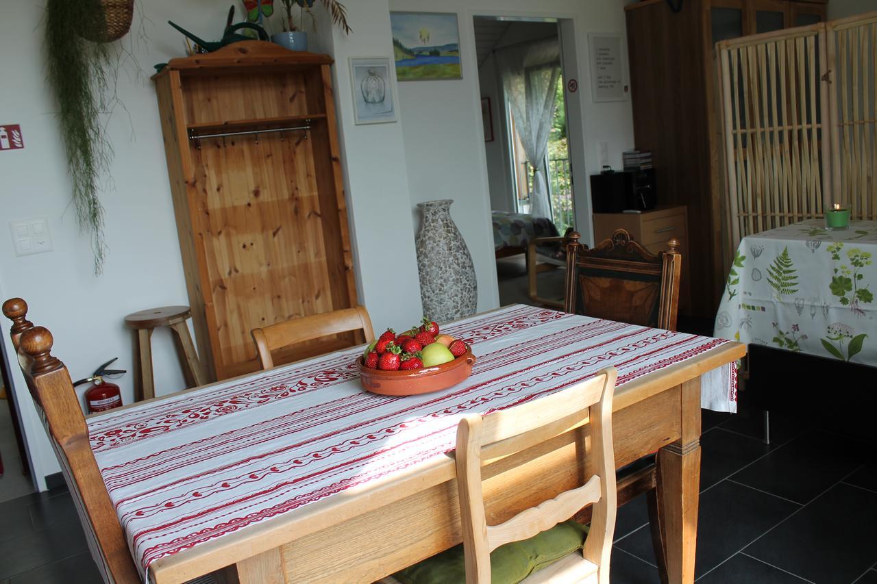 Leidzgi B&B Safenwil Bagian luar foto